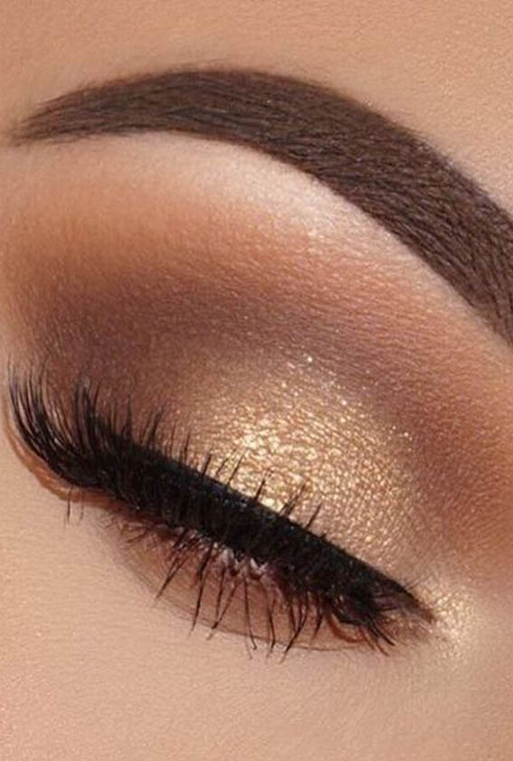 Make-Up for Special Occasions - R450